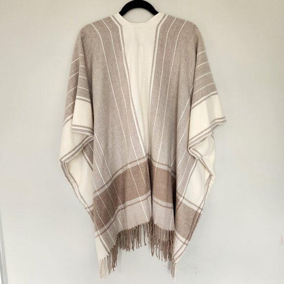 Loft Neutral Knit Wrap Poncho Sweater Wrap Open Front Fringe Shawl One Size Tan - Picture 7 of 7